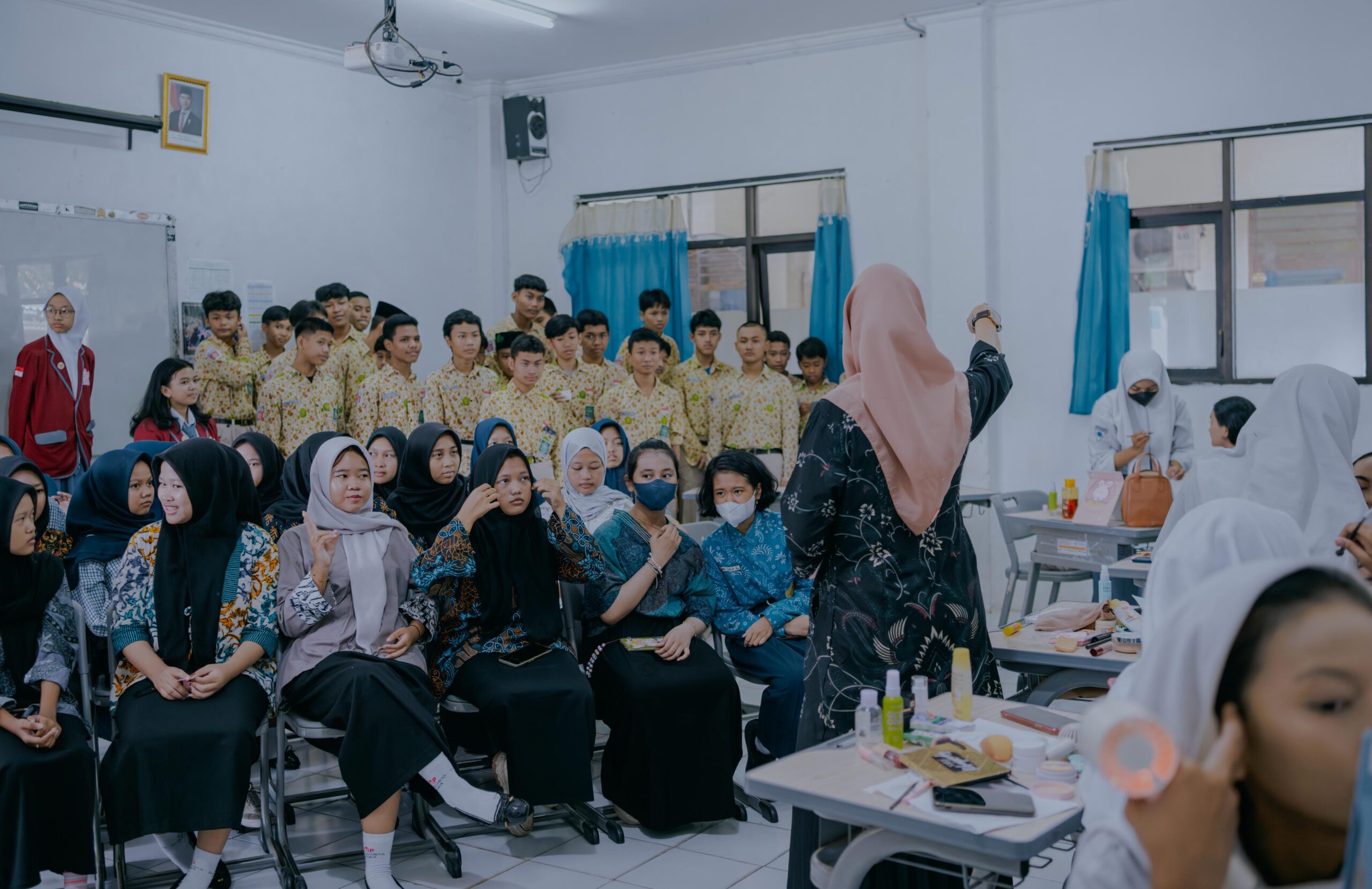 WhatsApp Image 2025-09-26 at 07.37.43 WhatsApp Image 2025-09-26 at 07.37.43